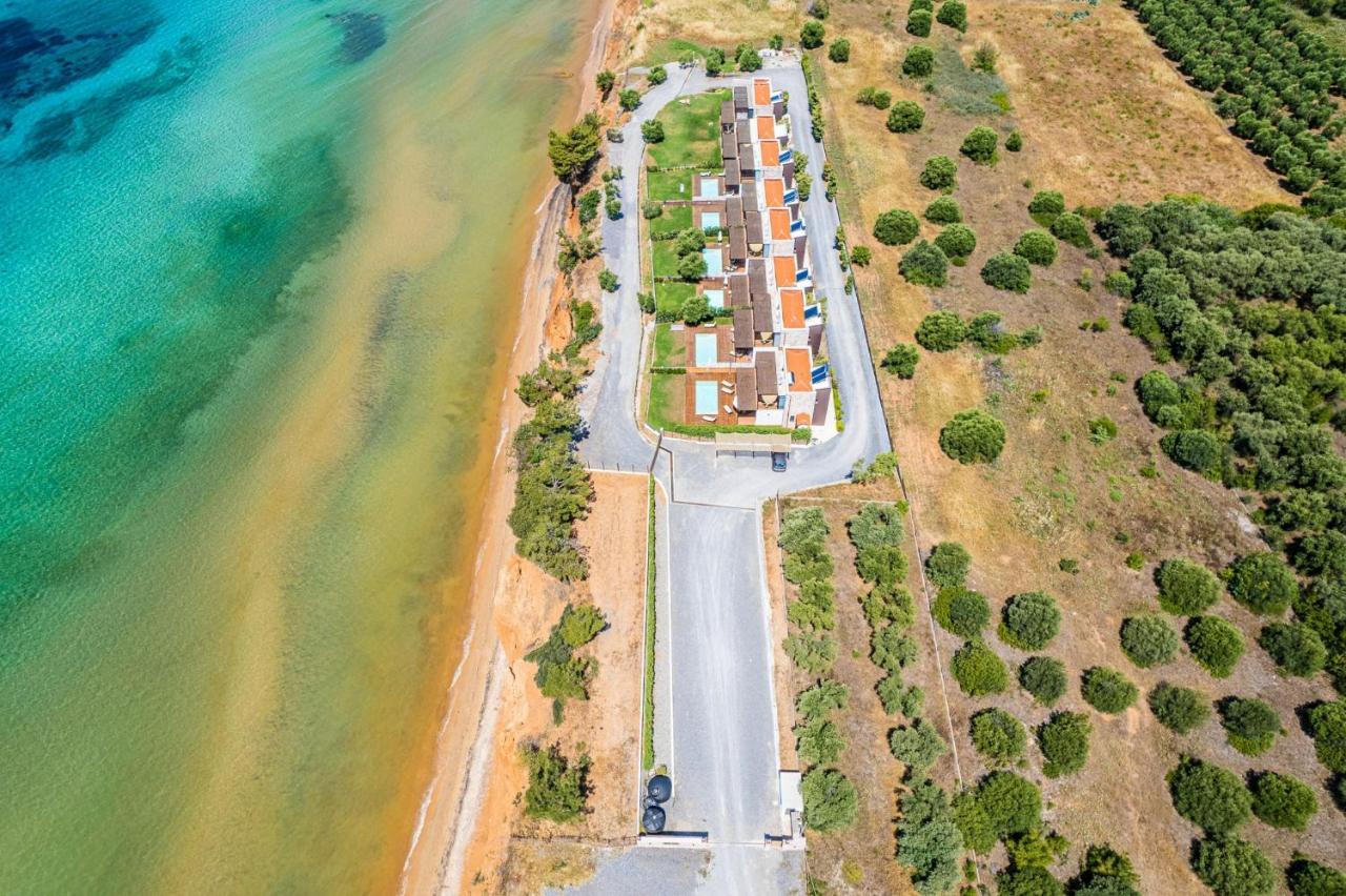 Kalma Villa Ena Nea Moudania Exterior photo